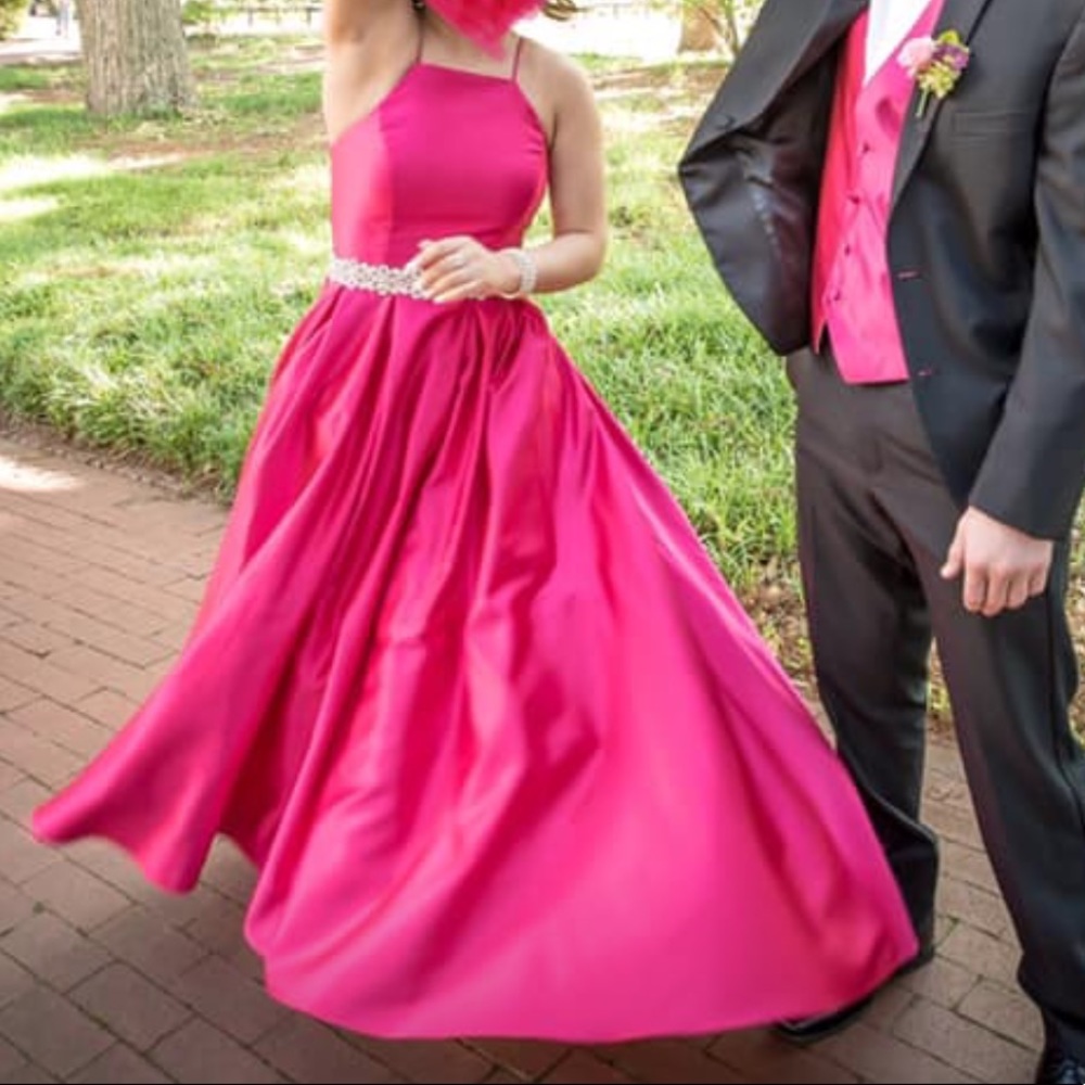 Prom Dress - Picture 2 of 4